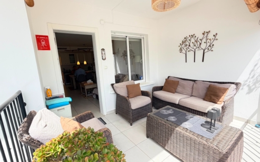 Apartment in Torrevieja – EE13182