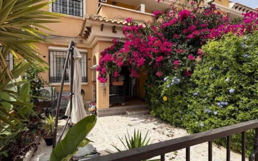 Bungalow in Torrevieja – EE13341