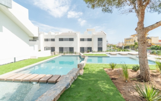 Bungalow i Torrevieja – EE13104