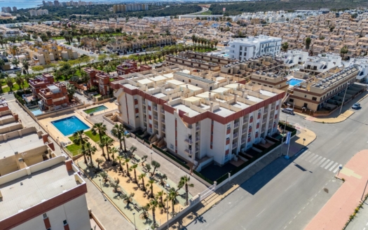 Apartment in Orihuela Costa – EE13274