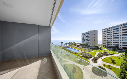 Apartment in Punta Prima, Torrevieja – EE10402