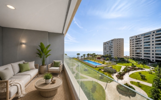 Apartment in Punta Prima, Torrevieja – EE10402