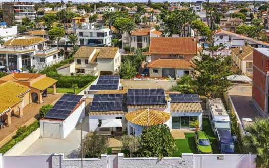Villa in La Zenia, Orihuela Costa – EE13557