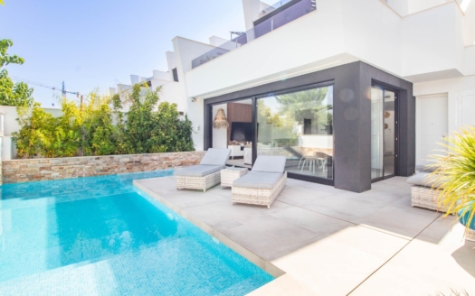 Terraced house in Santiago de la ribera – EE8081