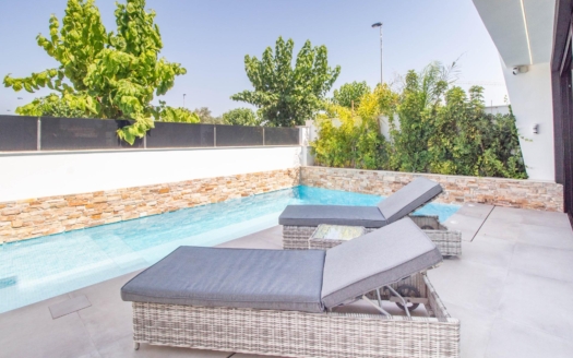 Terraced house in Santiago de la ribera – EE8081