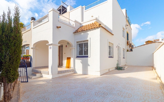Rekkehus i Orihuela Costa – EE13419