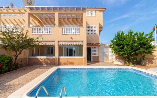 Bungalow i Orihuela Costa – EE13513