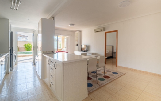 Bungalow i Orihuela Costa – EE13513
