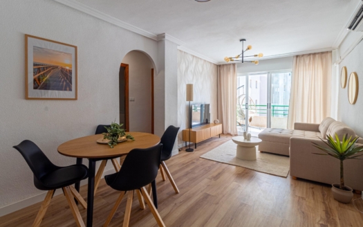 Apartament w Torrevieja – EE13489