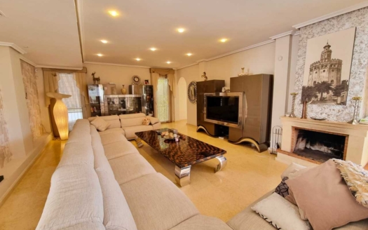 Villa in La Mata – EE13551