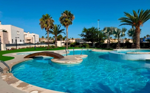 Leilighet i Torrevieja – EE13555