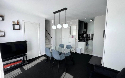 Duplex in Torrevieja – EE13128