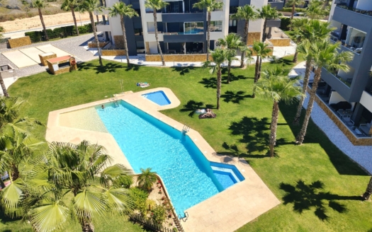 Apartamento en Los Altos – EE13532