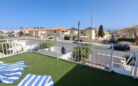 Town House in Orihuela Costa – EE13528