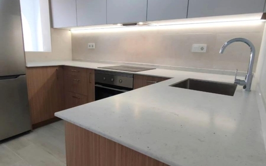 Town House in Torrevieja – EE12519