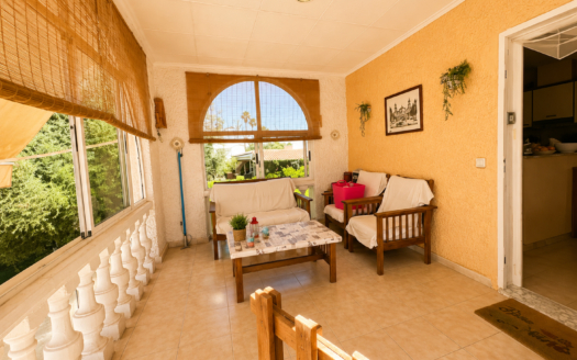 Villa i Torrevieja – EE13431