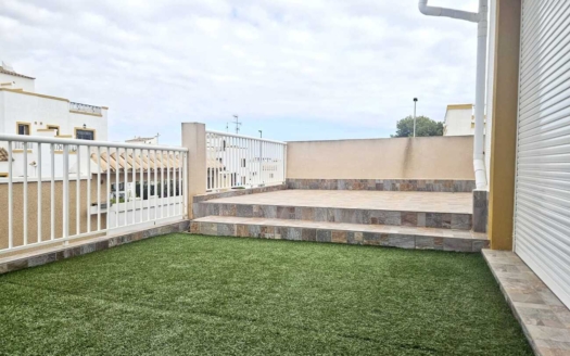 Tomannsbolig i Torrevieja – EE13013