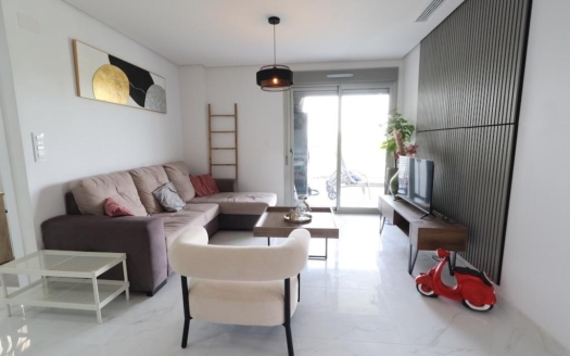 Apartment in Orihuela Costa – EE13200
