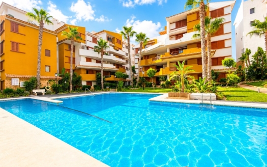Appartement à Punta Prima – EE13508
