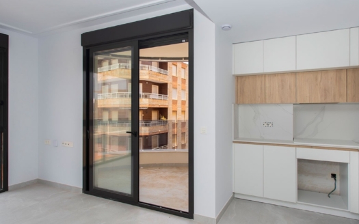 Wohnung in Torrevieja – EE9680