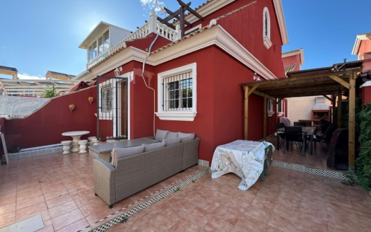 Dom w Orihuela Costa – EE13377