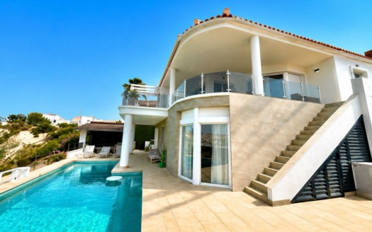 Villa à Ciudad Quesada – EE13334