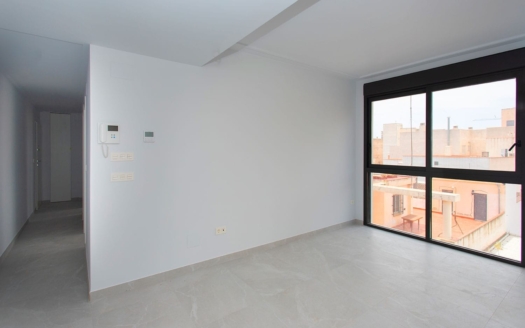 Apartamento en Torrevieja – EE8683