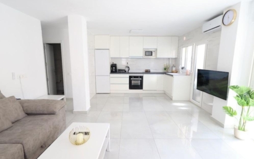 Apartment in Torrevieja – EE12264