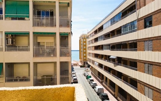 Apartment in Torrevieja – EE12264