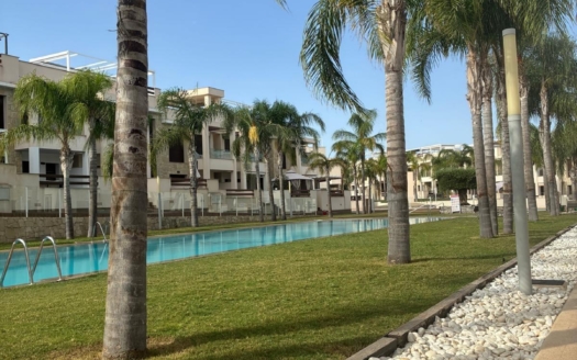 Apartamento en Torrevieja – EE13590
