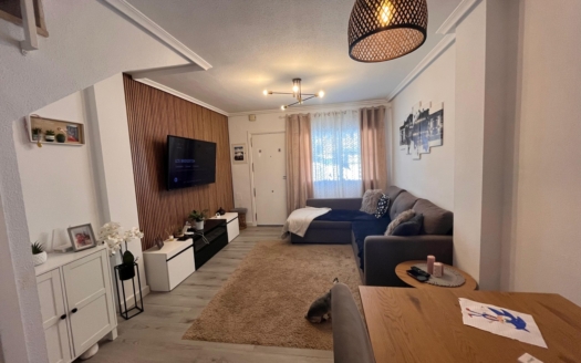 Casa de Pueblo en Torre de La Horadada – EE13566