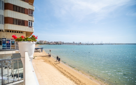 Apartment in Torrevieja – EE13574