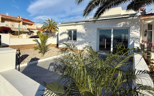 Bungalow in Ciudad Quesada – EE13527