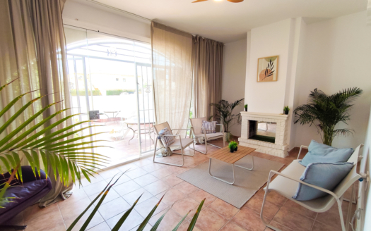 Radhus i Playa Flamenca – EE13545