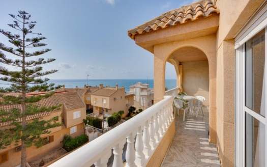 Apartment in Torrevieja – EE13344