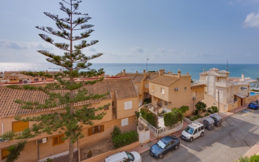Apartment in Torrevieja – EE13344