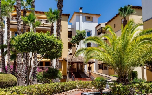 Apartment in Torrevieja – EE13547