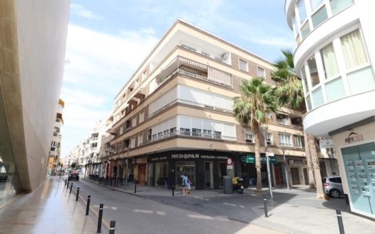 Ático en Torrevieja – EE13531