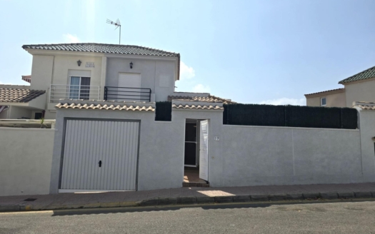 Rekkehus i Torrevieja – EE13434