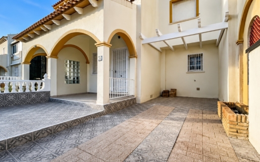 Appartement à Orihuela Costa – EE12385