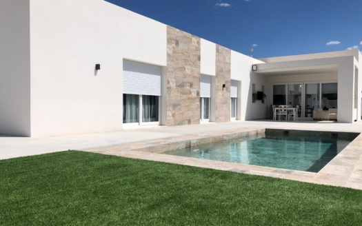 Villa in Pinoso – EE13497