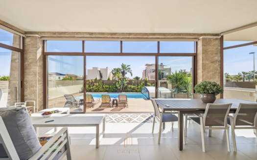 Luksusvilla i Aguas Nuevas, Torrevieja – EE12267