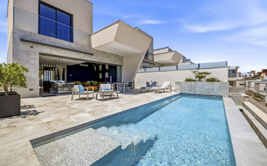Panoramic views villa in Ciudad Quesada – EE12938