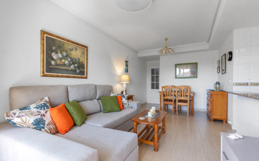 Apartment in La Mata – EE13781