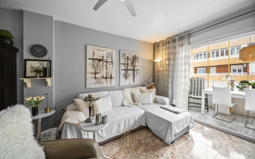 Renovated penthouse in Rocío del Mar, Torrevieja – EE13870
