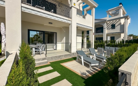 Bungalow in Ciudad Quesada – EE12950