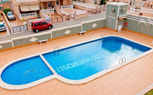 Casa adosada en Los Altos – EE9042