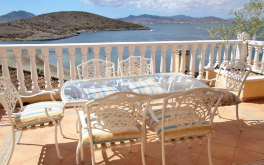 Villa in La Manga del Mar Menor – EE13925
