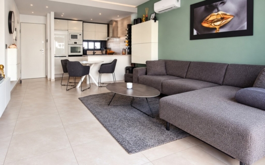 Toppleilighet i El Raso – EE13915