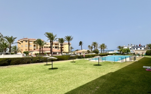 Apartamento en Punta Prima – EE13172